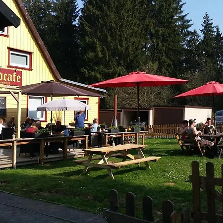 Waldcafe ベッド・アンド・ブレックファスト 3*